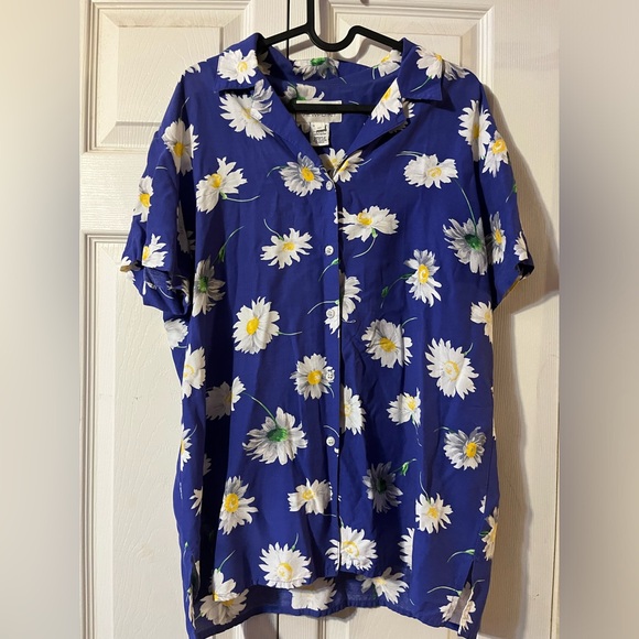 Picone Viewpoint Tops - PICONE VIEWPOINT Vintage Floral Button Down Shirt. Retro